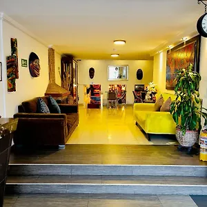 Santa Cruz , Bogota Colombia
